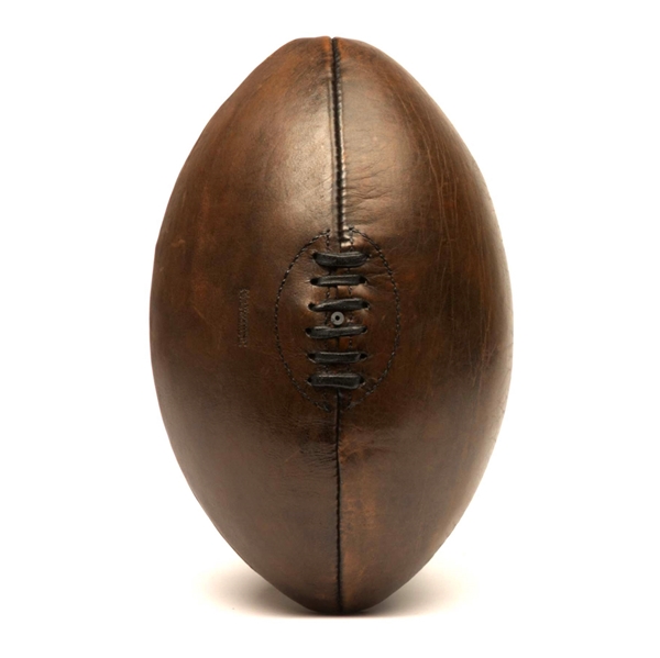 Bild von W & Sons - Retro Rugby Ball 1940